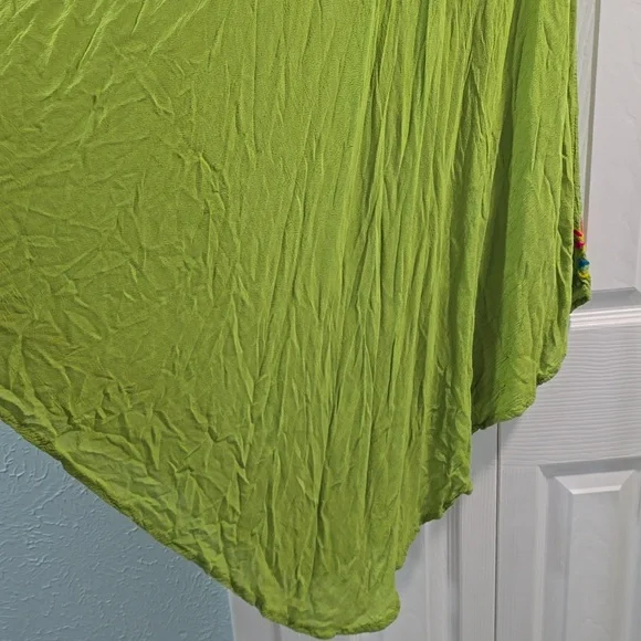 Piel Green Sleeveless Dress with Floral Embroidery - Picture 12 of 13